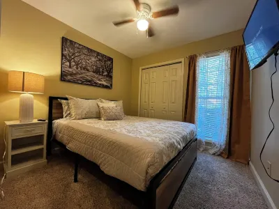 Spacious Valdosta Townhouse
