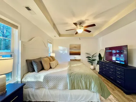 Casa Del Mar OKI - The Perfect Family & Pet Friendly Beach Home!