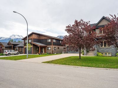 Aspen Lodge by Revelstoke Vacations