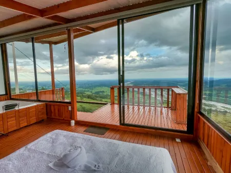 Guayupes Hotel de Aventura Отели в г. Акасиас