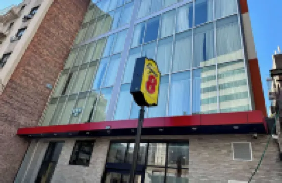 Super 8 by Wyndham Bronx Near Stadium Các khách sạn ở New York