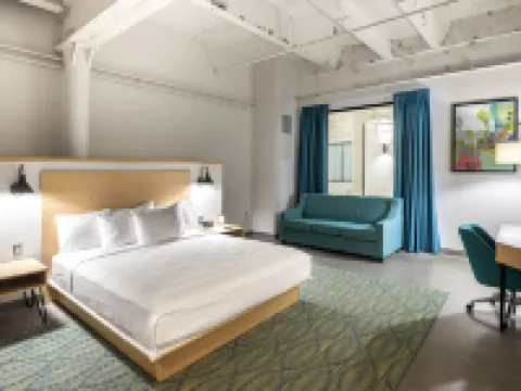 The Warehouse Hotel at Champion Mill Hotele w: Hamilton