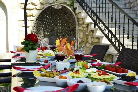 Leyla Hanım Konağı Отели рядом с достопримечательностью «Cinci Hamam»