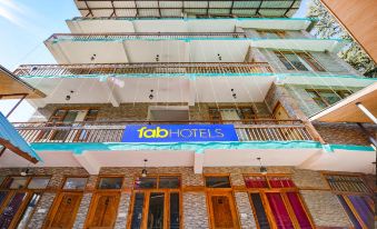 FabHotel Hadimba Valley