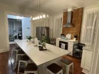 Charming 3 BR in Northside Hotels in Hamilton County