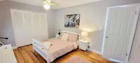 Charming 3-bedroom house in amazing Chicago Hotels near Terminal 1 Station