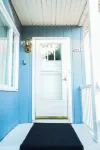 Eclectic 3-BR Lower w King Bed & Pack-n-Play & Fire Pit near Lake MI