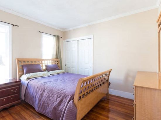 Nice 3 Bedroom Home Perfect for Access to Central Boston and Cambridge