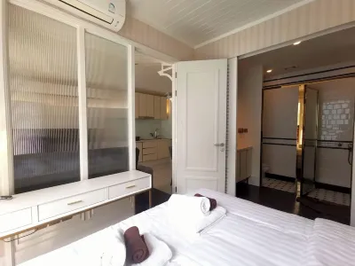 632 Grand Florida Beachfront Condo Resort Luxury; Beachfront
