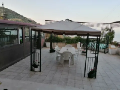 Accommodation on the hill of Letojanni, 5 km from Taormina. Hotels in Letoianni