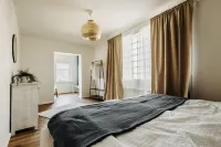 Platz, Charme & ein Hauch Luxus: Happy Place mit Whirlpool, Sauna und Traumblick