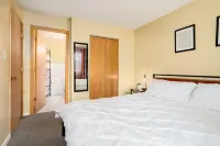 Great suburban location! Perfect for solo or couple travelers