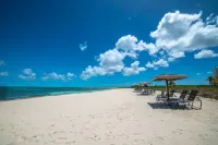 Beautiful Ocean View 3 Bedroom Condo on the Beach Hotels in Wheeland Settlement