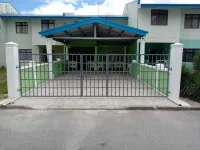 Cozy 3-bedroom townhome in enjoyable Piarco with AC, WiFi Hotels in Piarco