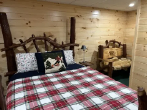 Cozy home in the ADK, amazing location! Hotels in Webb