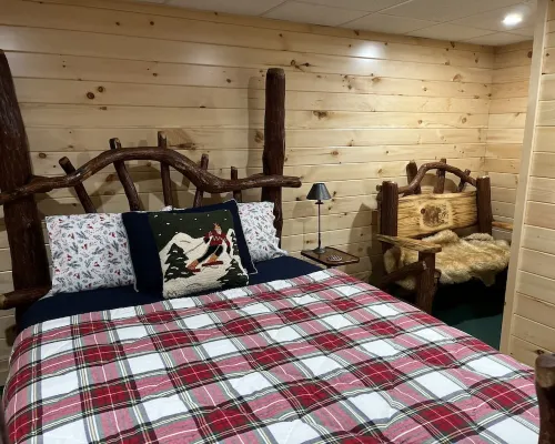 Cozy home in the ADK, amazing location! Hotels in Уэбб