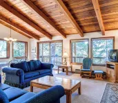 Paradise in Yosemite. NEW LISTING inside Yosemite PARK!! Hotels in Yosemite West