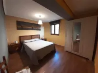 House in Galizano with garden Hotels near Camping Somo Parque Cantabria