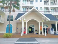 632 Grand Florida Beachfront Condo Resort Luxury; Beachfront