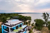 Shedrock Shangrila, Beach Front Whole House