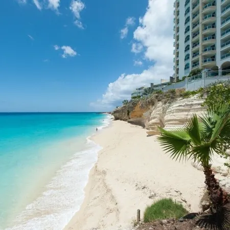 6th- Floor Luxury Condo on the Beach - The CLIFF - Resort with Spa & Restaurant