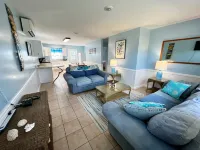 4 bedroom with dock Black Sound - Sleeps 8