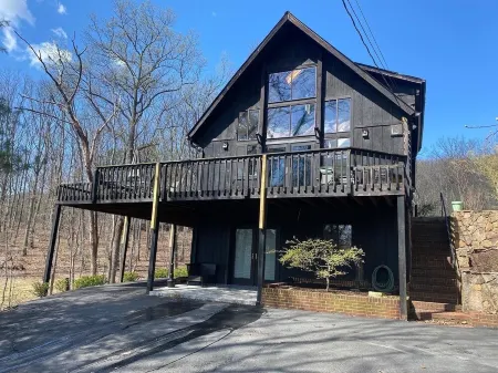 Bull Run Mountain Retreat