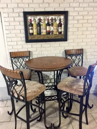 QUIET ESCAPE!! ENTIRE PLACE, Longer stay discounts