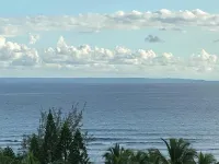 Superb 180° sea view apartment - with water tank