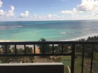Amazing View of the Ocean and sounds of the waves.