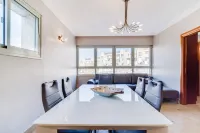 Fabulous Kosher Apartment 3 BR + Den in Amazing Central Location!!