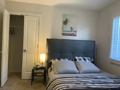 Glamorous 3 BR Villa with Double Garage 리자이나 호텔