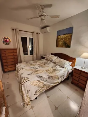 Great Bungalow with Amazing View and Communal Pool