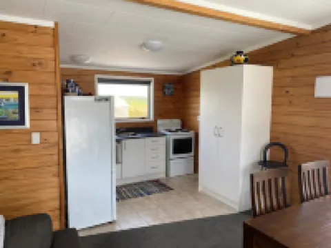 Rowlys Resort<br>Back Bach suitable for family of 4 or 2 couples