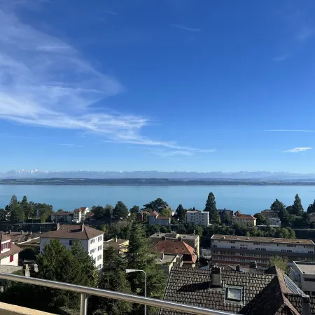 Nice Apartment, lake view, 3 bedrooms, Floor 1