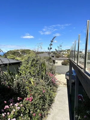 Little Kaiteriteri Rose's bach -3min walk to beach Hotels in der Nähe von Split Apple Rock