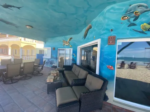 Stunning 5,000 square foot 7 bedroom Beach front home! Sleeps 22