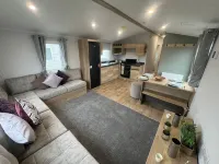 8 Guests - Swimming Pool - 1Min to the Beach