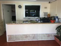 Royal Inn Hotels in Early