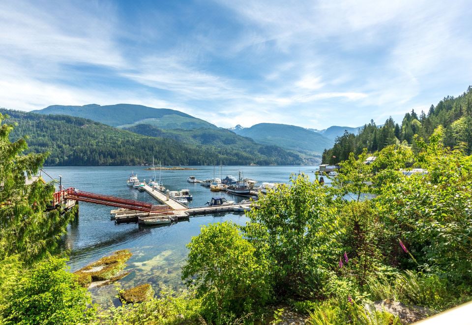 모텔 바스게이트 마리나 전망 또는 발코니