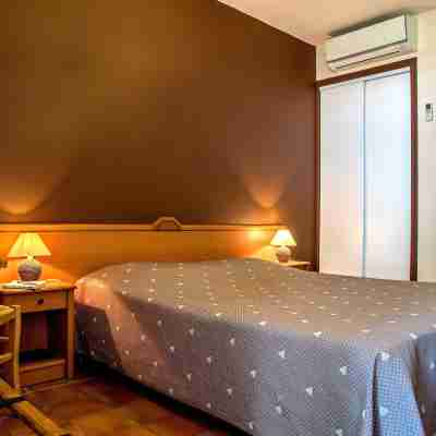 Logis Hôtel Restaurant l'Escarbille Rooms