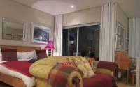 Navona Constantia Guest Cottage - 발코니