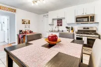 Mins to Local Attractions: Pet Friendly w/ Yard! - Wifi