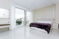 Calma - Holiday Villas