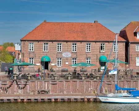 Hotel Packhaus Hotels in Hooksiel