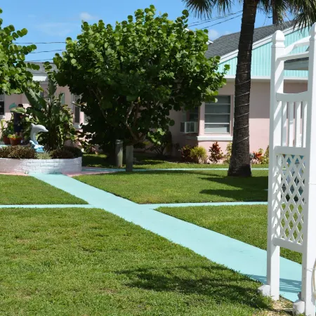 Oceanfront Sea Scape Motel