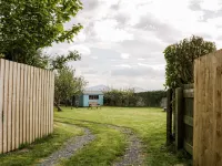 Ty Taid Hotels in Llanidan