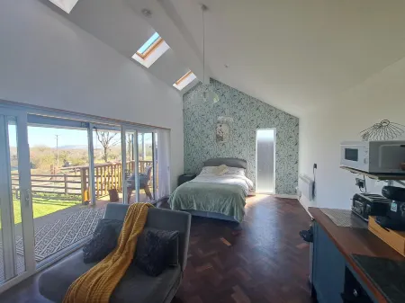 Capel Park Отели в г. Llannerch-y-Medd