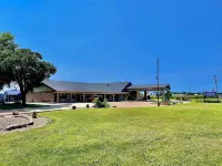 Owensville Inn