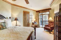 Luxurious 2 Bedroom0 Feet from the Slopes! Condo by RedAwning Hotels in Eagle